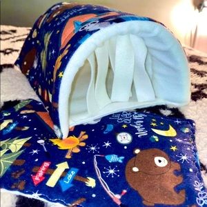 Small pet guinea pig hedgehog rat cozy hide bed
